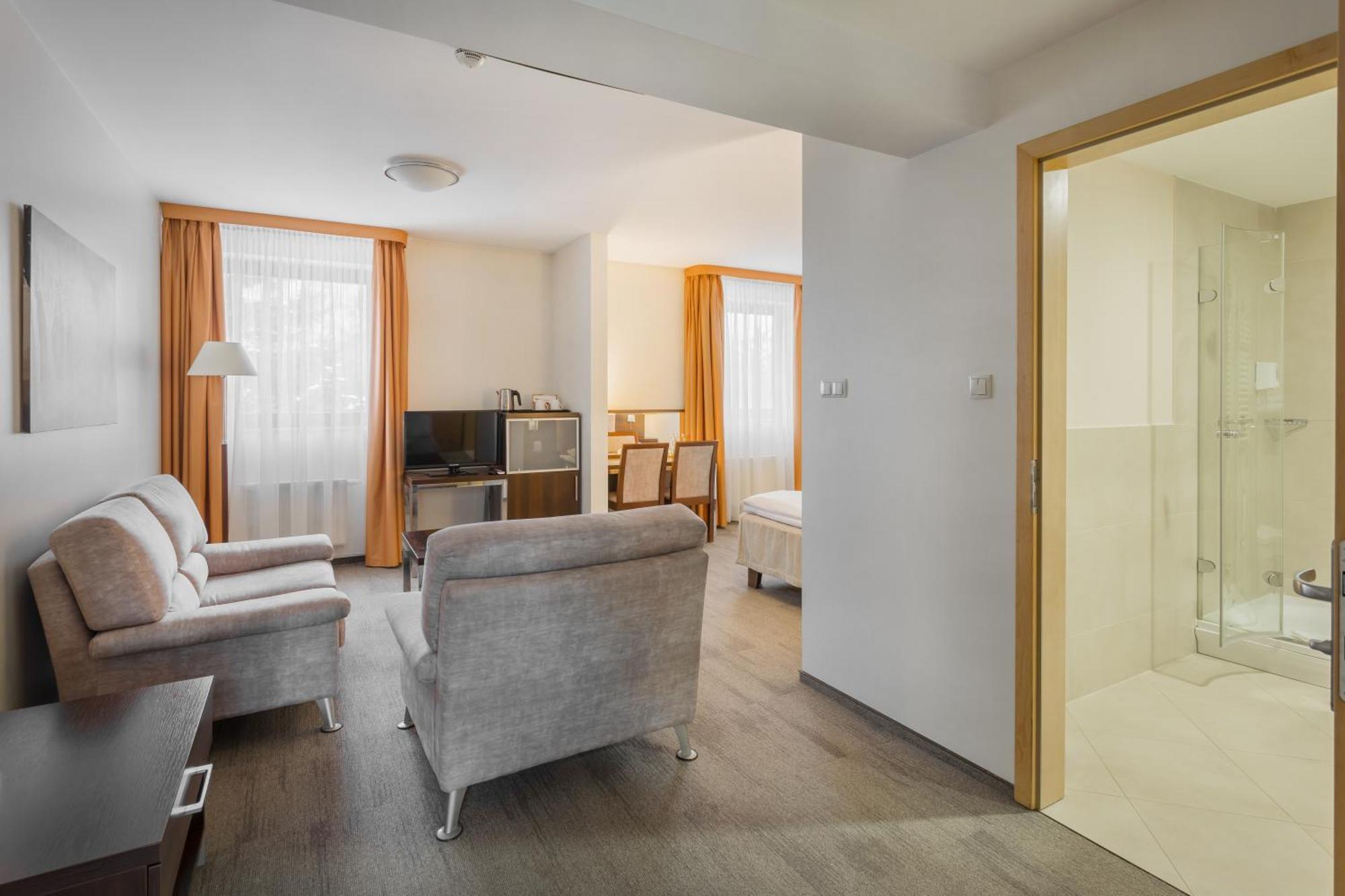 Hotel Orange Przezmierowo Luaran gambar