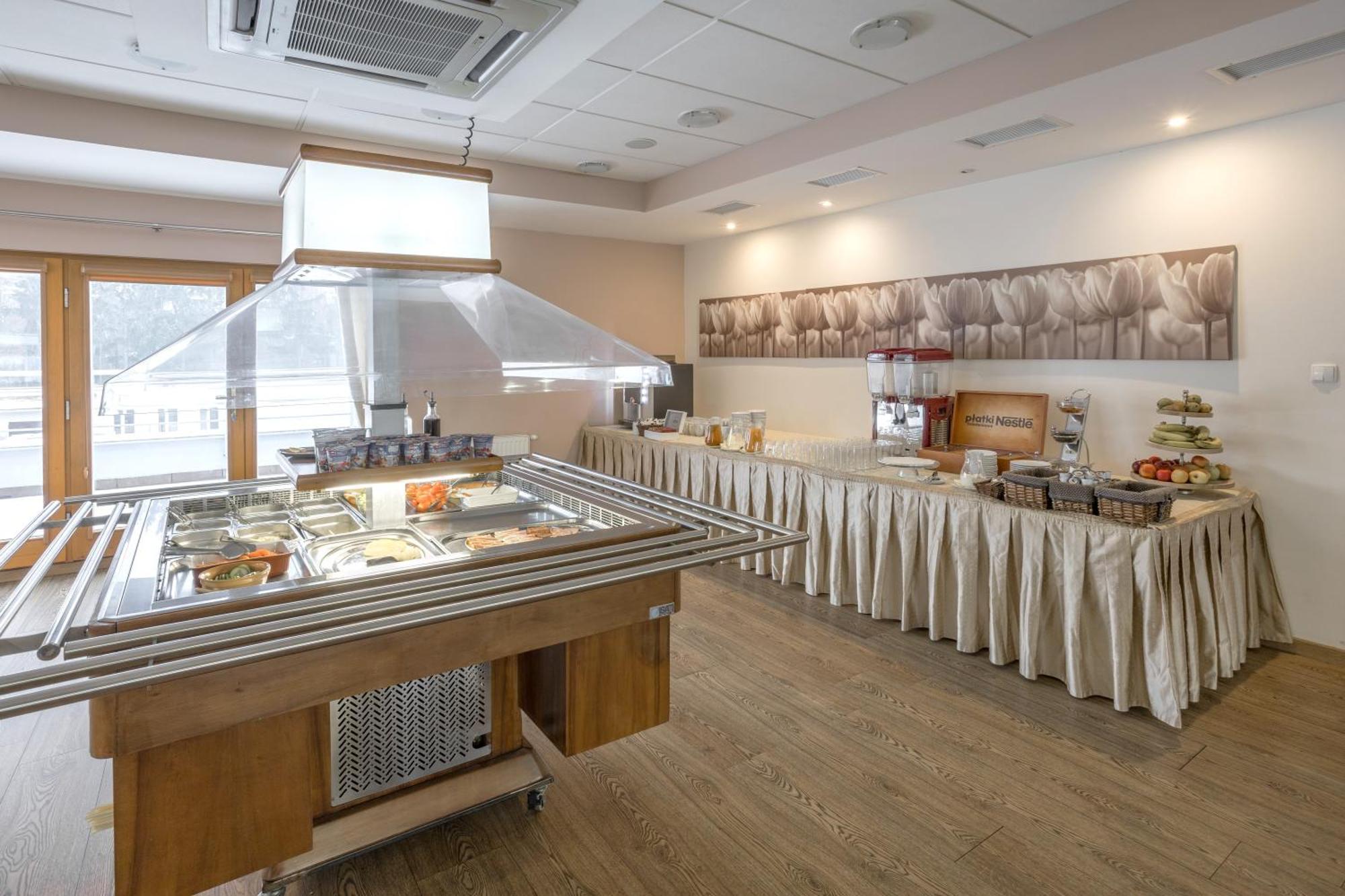Hotel Orange Przezmierowo Luaran gambar